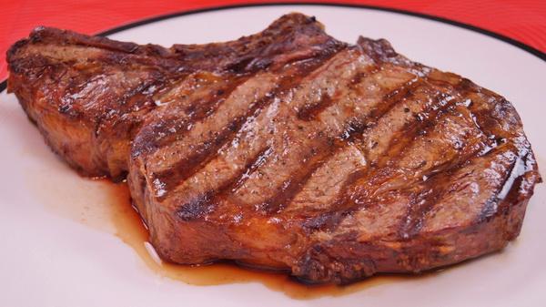 4115 Красное мясо официально признано небезопасным для здоровья
